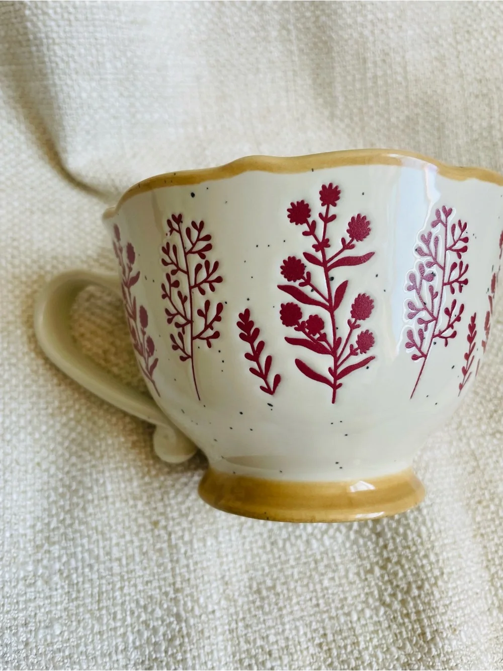 Floral Red Wildflowers Rustic Ceramic Mug NWT
